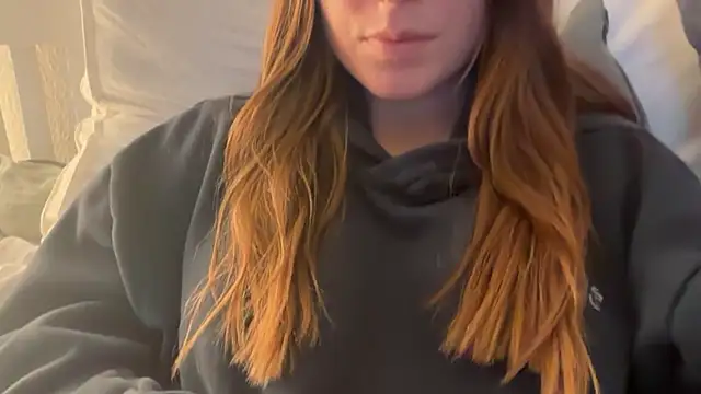 Lucyschickt online show from 17, 2, 2026