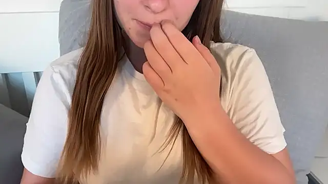 Lucyschickt online show from 24, 5, 2026