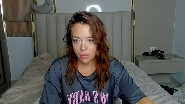 stellaa quenn online show from 3, 4, 2026