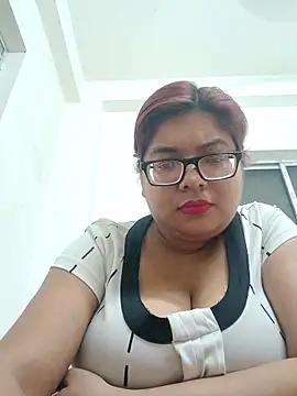 Snapshot of Elie_Hallway chatting on 26, 2, 2026 Elie Hallway online show from 26, 2, 2026