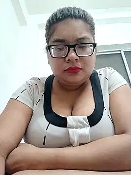 Elie Hallway online show from 3, 4, 2026