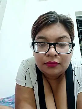 Elie Hallway online show from 20, 5, 2026