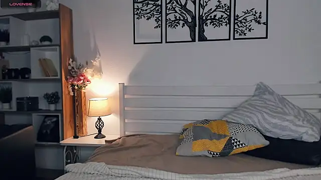 Snapshot of MalvinaTrafford chatting on 16, 2, 2026 MalvinaTrafford online show from 16, 2, 2026