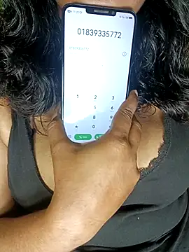 Snapshot of Maya-2010 chatting on 5, 4, 2026 Maya-2010 online show from 5, 4, 2026