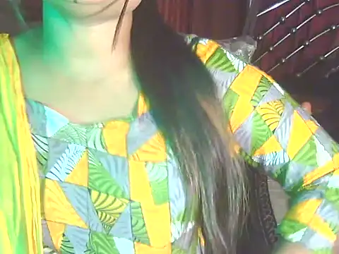 Snapshot of Nusrat_Faria chatting on 17, 5, 2026 Nusrat Faria online show from 17, 5, 2026