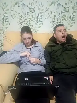 laparejaideal08 online show from 15, 3, 2026