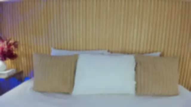 Yalezka  online show from 30, 5, 2026