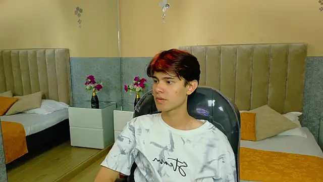 Snapshot of Derek_Sinn chatting on 12, 6, 2026 Derek Sinn online show from 12, 6, 2026