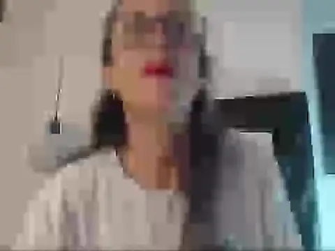 Snapshot of laurasofia45 chatting on 12, 2, 2026 laurasofia45 online show from 12, 2, 2026