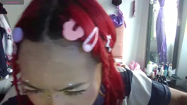 Snapshot of suky_pou chatting on 17, 3, 2026 suky pou online show from 17, 3, 2026