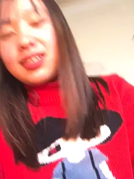 Snapshot of honeyyy110 chatting on 3, 2, 2026 honeyyy110 online show from 3, 2, 2026