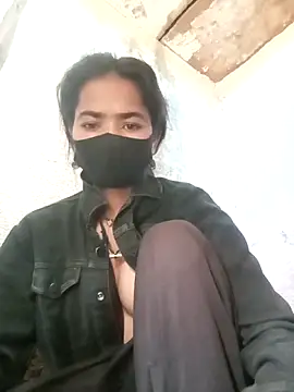 Snapshot of Sonali_Bendre chatting on 15, 3, 2026 Sonali Bendre online show from 15, 3, 2026