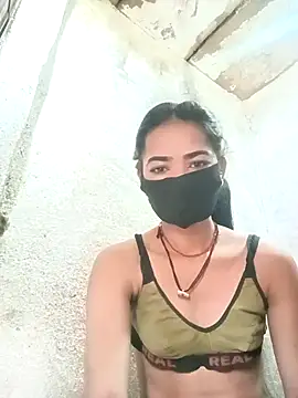 Snapshot of Sonali_Bendre chatting on 17, 3, 2026 Sonali Bendre online show from 17, 3, 2026