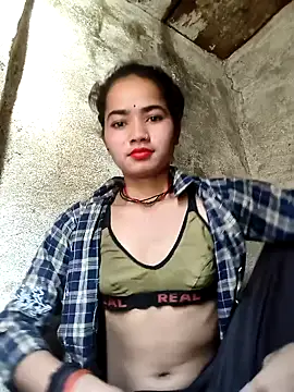 Snapshot of Sonali_Bendre chatting on 31, 3, 2026 Sonali Bendre online show from 31, 3, 2026