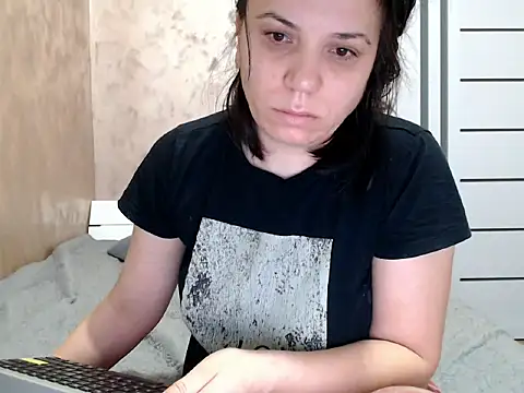 LorraGrey online show from 9, 4, 2026