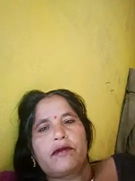 Gudid209896 online show from 15, 2, 2026