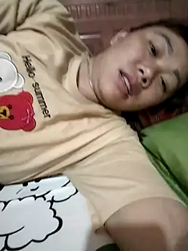 Snapshot of Bella-222 chatting on 10, 5, 2026 Bella-222 online show from 10, 5, 2026