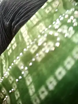 Hotty raghni online show from 26, 2, 2026