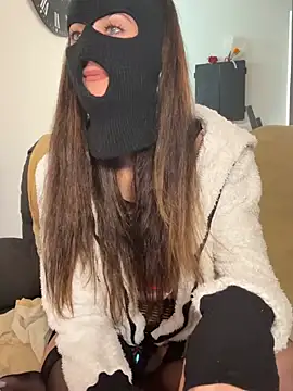 Snapshot of la_mora69 chatting on 13, 4, 2026 la mora69 online show from 13, 4, 2026