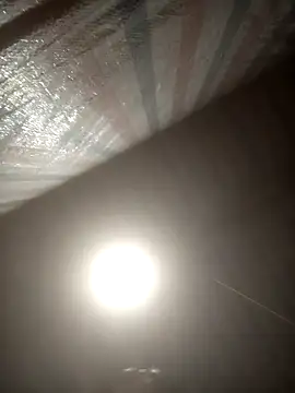 Snapshot of Momo-biki chatting on 26, 3, 2026 Momo-biki online show from 26, 3, 2026