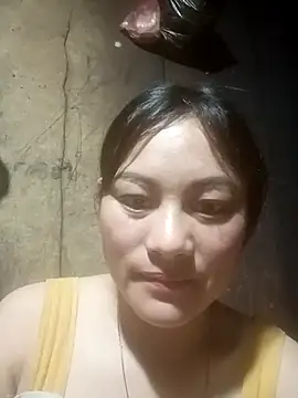 Snapshot of Momo-biki chatting on 29, 3, 2026 Momo-biki online show from 29, 3, 2026