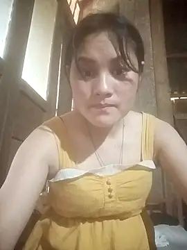 Snapshot of Momo-biki chatting on 1, 4, 2026 Momo-biki online show from 1, 4, 2026