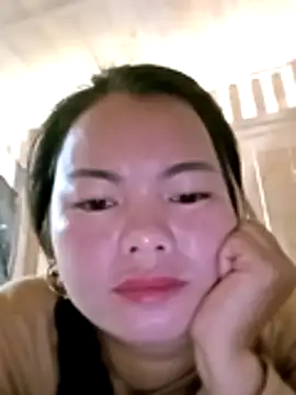 Snapshot of emlylyxinh chatting on 6, 2, 2026 emlylyxinh online show from 6, 2, 2026