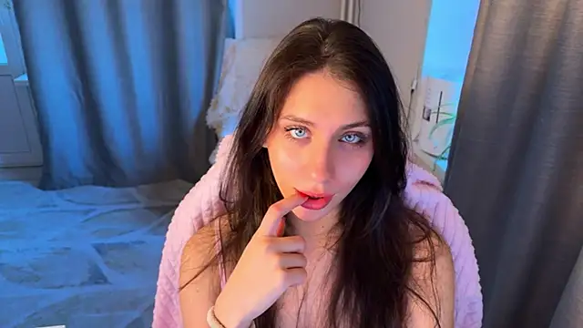 lunawho online show from 26, 3, 2026