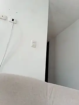 Snapshot of lyss_muller chatting on 19, 4, 2026 lyss muller online show from 19, 4, 2026