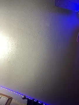 Tupapi696969q online show from 14, 4, 2026