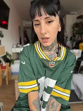 xsadtanas online show from 7, 5, 2026