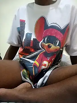 Snapshot of precious035 chatting on 22, 2, 2026 precious035 online show from 22, 2, 2026