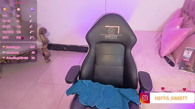 NEFTIS TAY online show from 31, 5, 2026