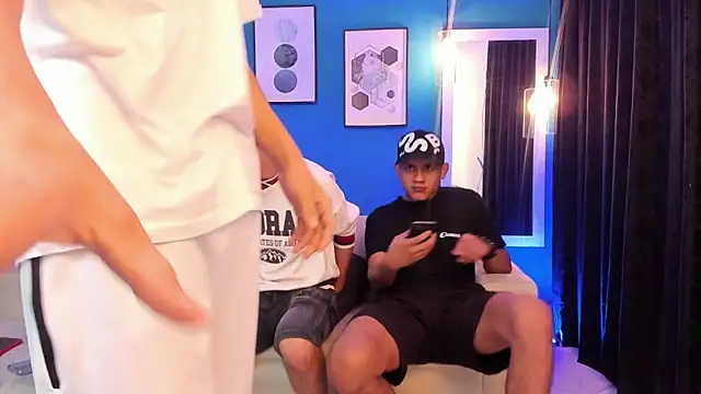 Snapshot of KingOfHeavens_2 chatting on 7, 2, 2026 KingOfHeavens 2 online show from 7, 2, 2026