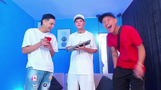 Snapshot of KingOfHeavens_2 chatting on 21, 2, 2026 KingOfHeavens 2 online show from 21, 2, 2026