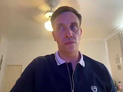 malcolm2334 online show from 27, 6, 2026