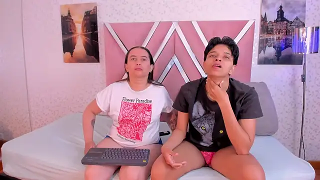 Snapshot of natasha_and_zoe chatting on 28, 2, 2026 natasha and zoe online show from 28, 2, 2026