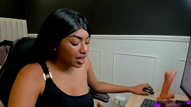  luna rossee  online show from 19, 2, 2026