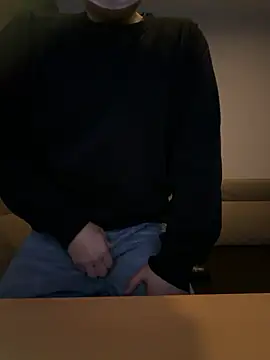 Snapshot of yuuuuusuke00 chatting on 2, 2, 2026 yuuuuusuke00 online show from 2, 2, 2026