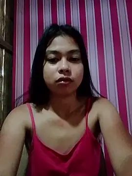 Snapshot of Heavens_night04 chatting on 9, 5, 2026 Heavens night04 online show from 9, 5, 2026