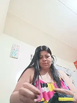 Erica  brooks online show from 17, 5, 2026