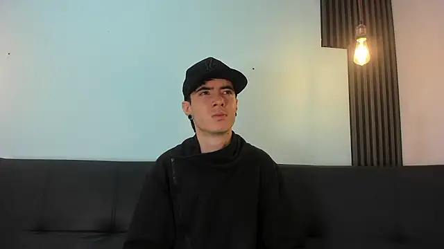 Snapshot of Lio_____ chatting on 2, 3, 2026 Lio online show from 2, 3, 2026