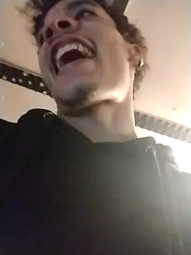 Snapshot of spooky425hd chatting on 18, 3, 2026 spooky425hd online show from 18, 3, 2026