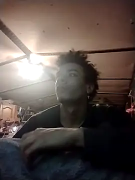 Snapshot of spooky425hd chatting on 31, 3, 2026 spooky425hd online show from 31, 3, 2026