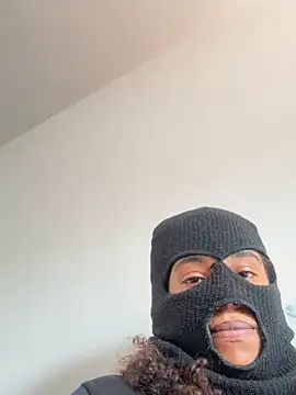 Snapshot of AfroditeEvans chatting on 2, 5, 2026 AfroditeEvans online show from 2, 5, 2026