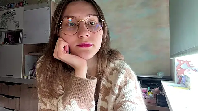 Snapshot of Miaaa_Moon chatting on 28, 4, 2026 Miaaa Moon online show from 28, 4, 2026