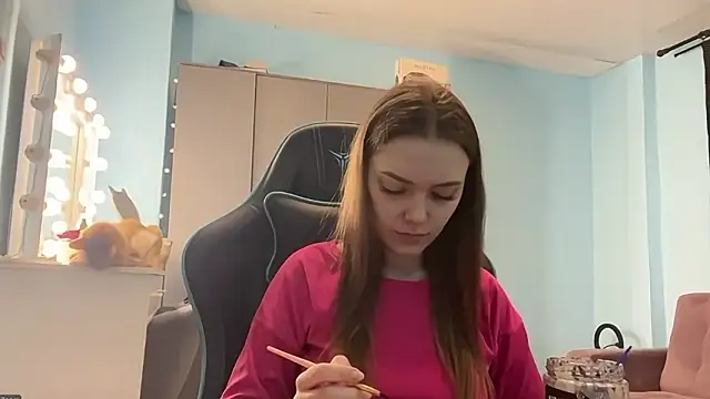 AndreeMerryman online show from 12, 3, 2026