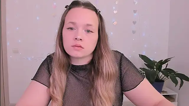 Snapshot of evilla_brill chatting on 8, 5, 2026 evilla brill online show from 8, 5, 2026