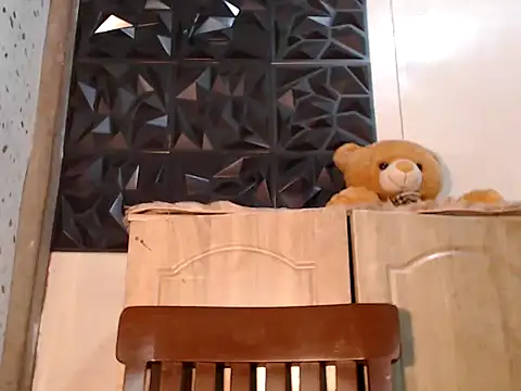 Yourdivagoddess online show from 24, 3, 2026