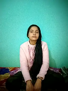 18 year old girl online show from 17, 2, 2026